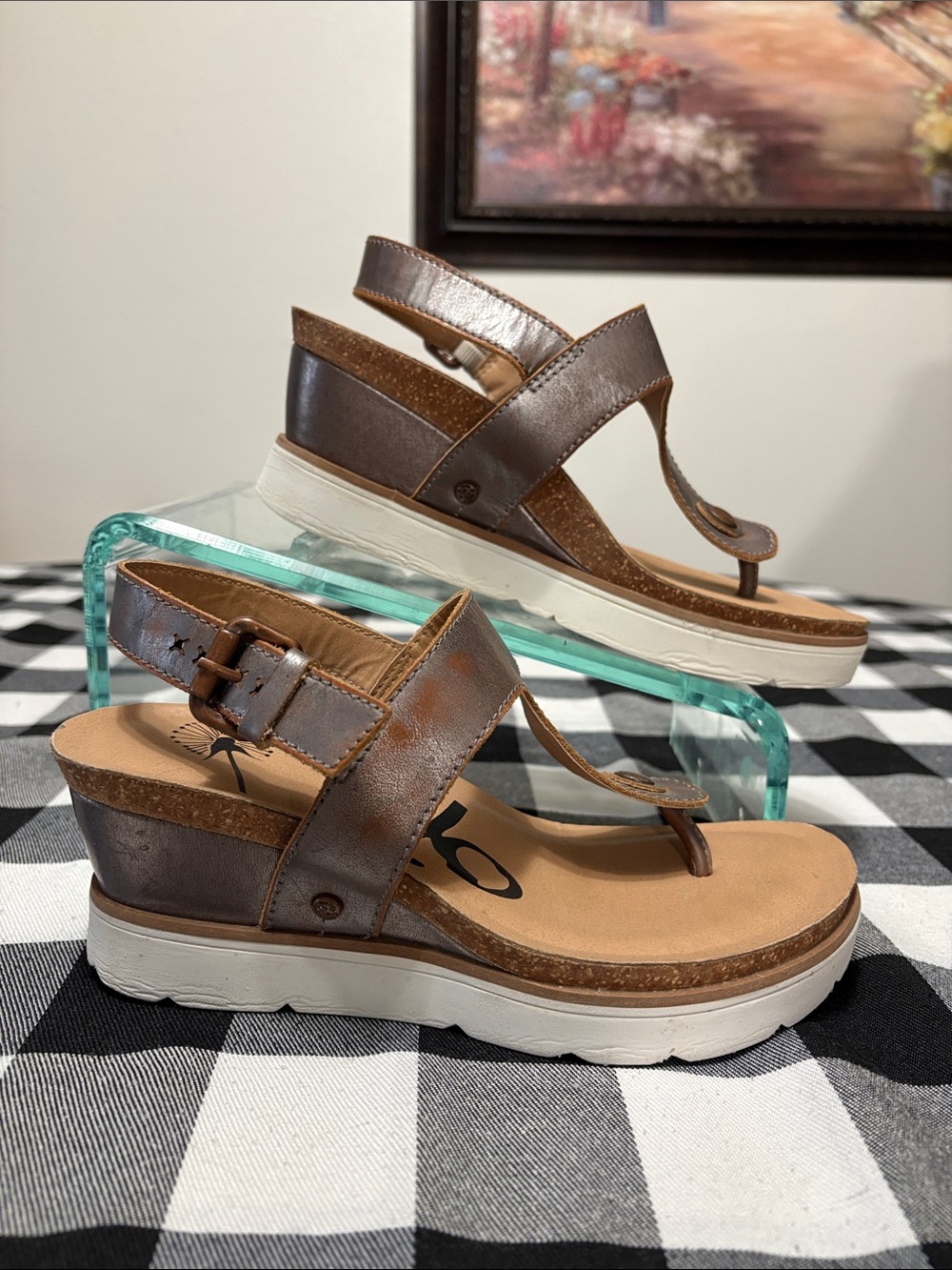 OTBT Boathouse Sandals Silver Brown Leather T-Strap Thong Platform Wedge 6.5
